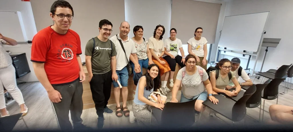 Fenomens charla servicios sociales