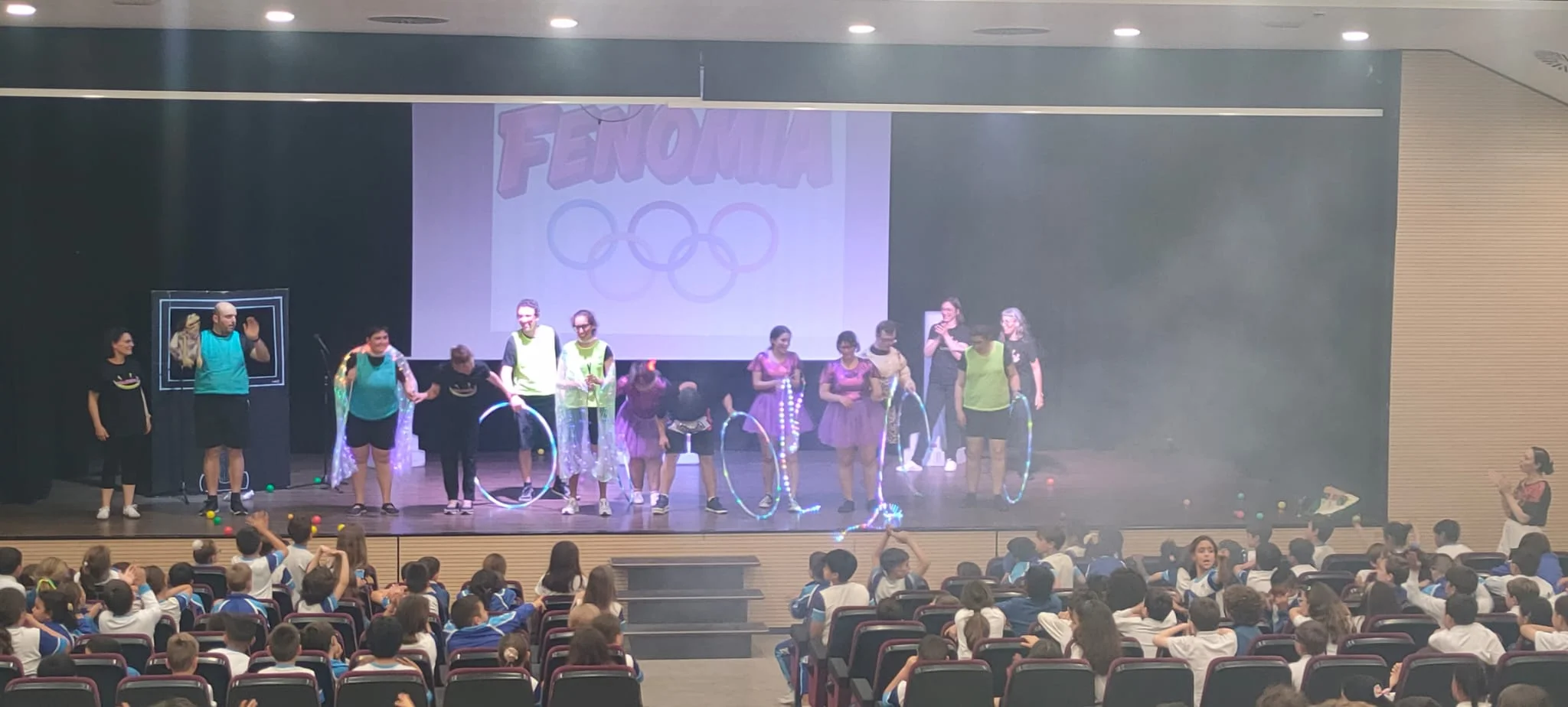 Final de la obra y panorámica auditorio